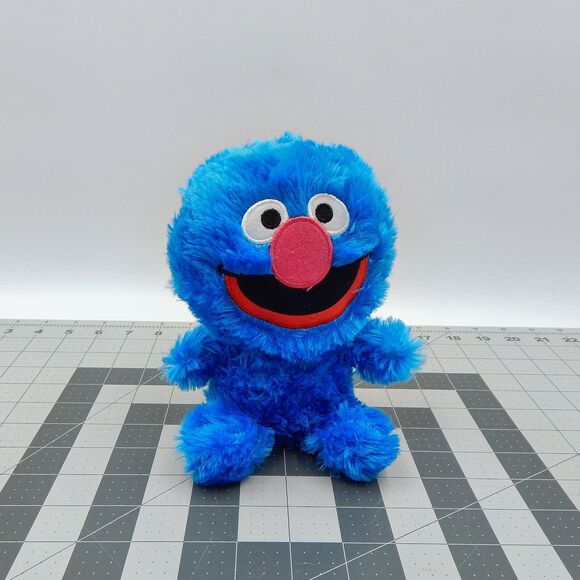 Sesame Street Grover 6 Inch Blue Plush Stuffed Toy Factory 2022 - Picture 1 of 10